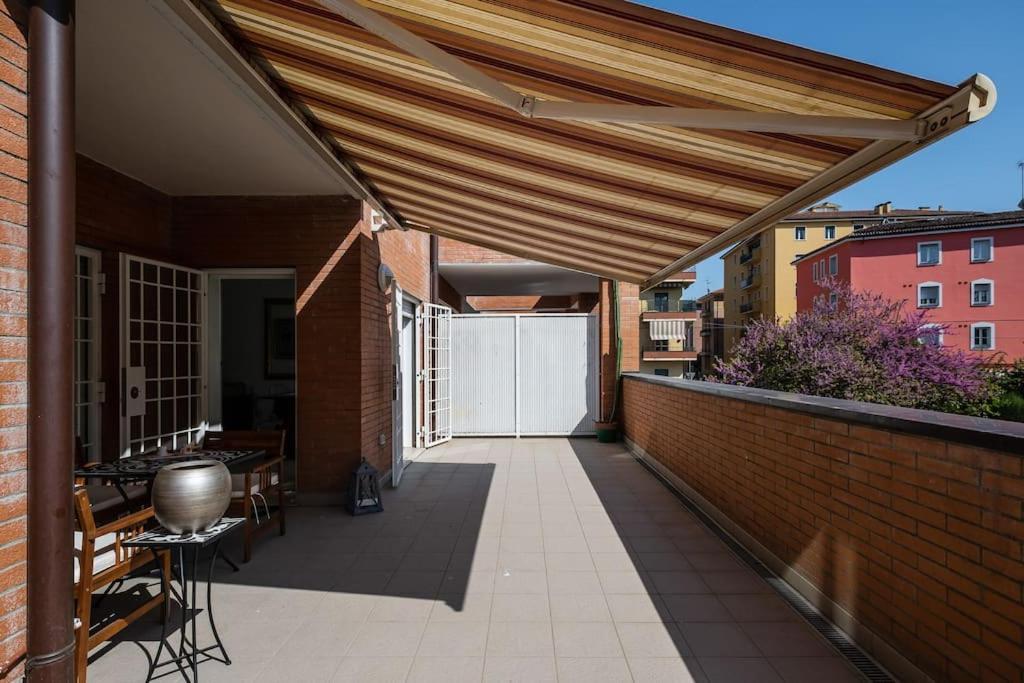 A Casa Di Mo', A Due Passi Dalla Stazione E Fiera Bologna Exterior foto